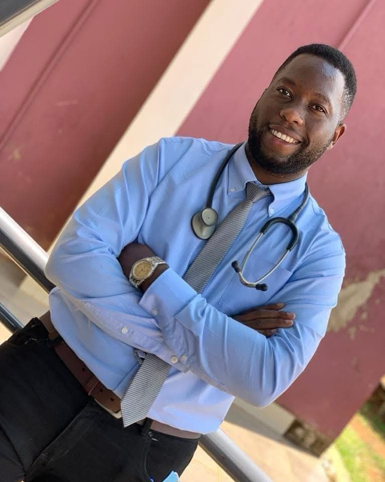 Dr. Sedrickk Buchana